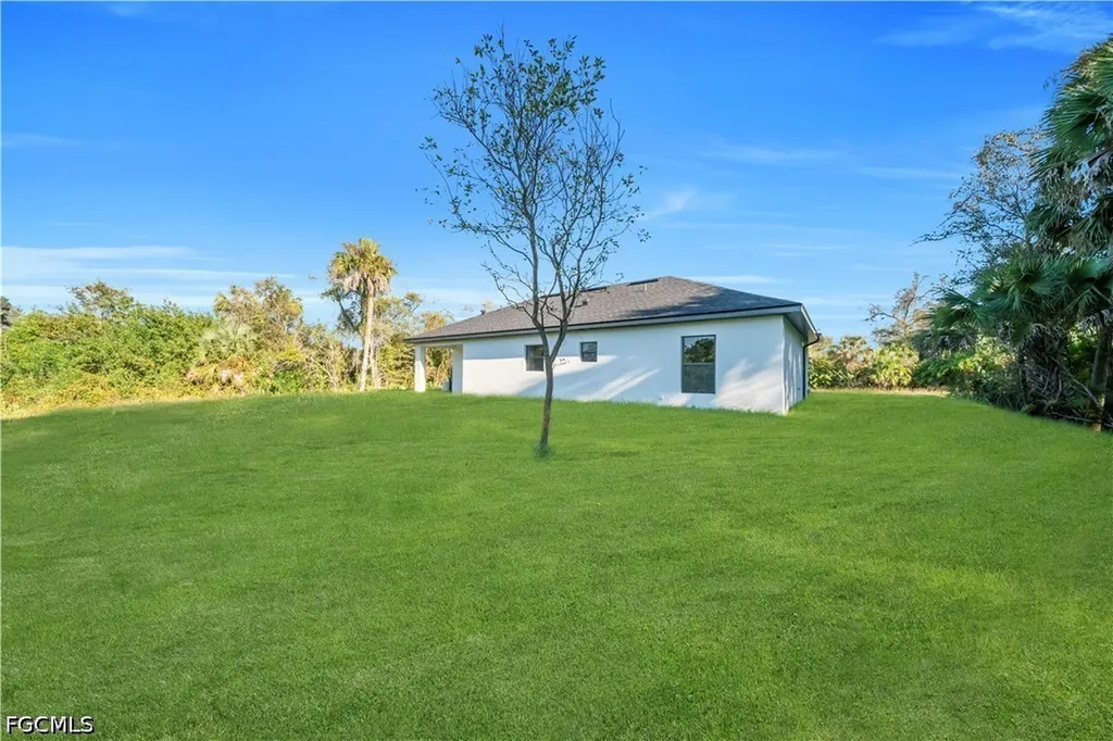 644 Woodcrest Drive Lehigh Acres FL 33972