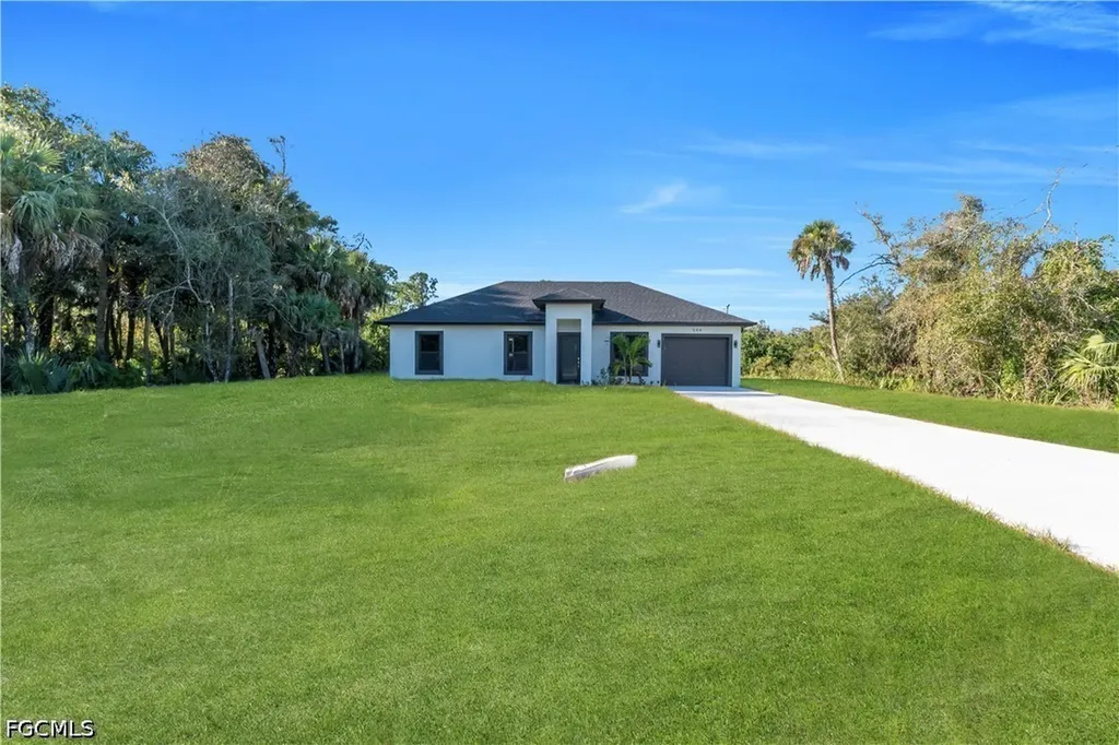 644 Woodcrest Drive Lehigh Acres FL 33972