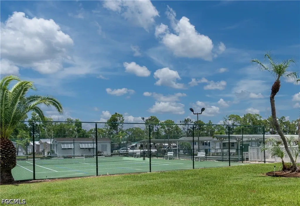 183 Caravan Circle North Fort Myers FL 33903
