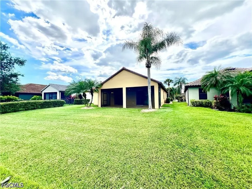 12074 Country Day Circle Fort Myers FL 33913