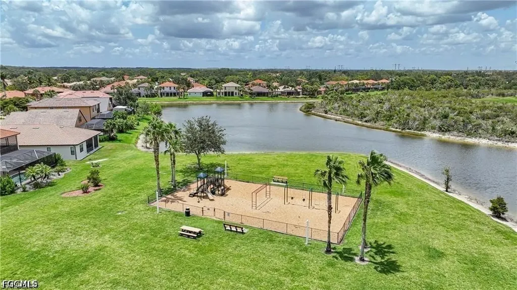 12074 Country Day Circle Fort Myers FL 33913