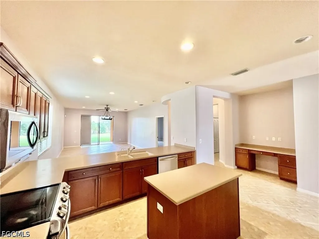 12074 Country Day Circle Fort Myers FL 33913