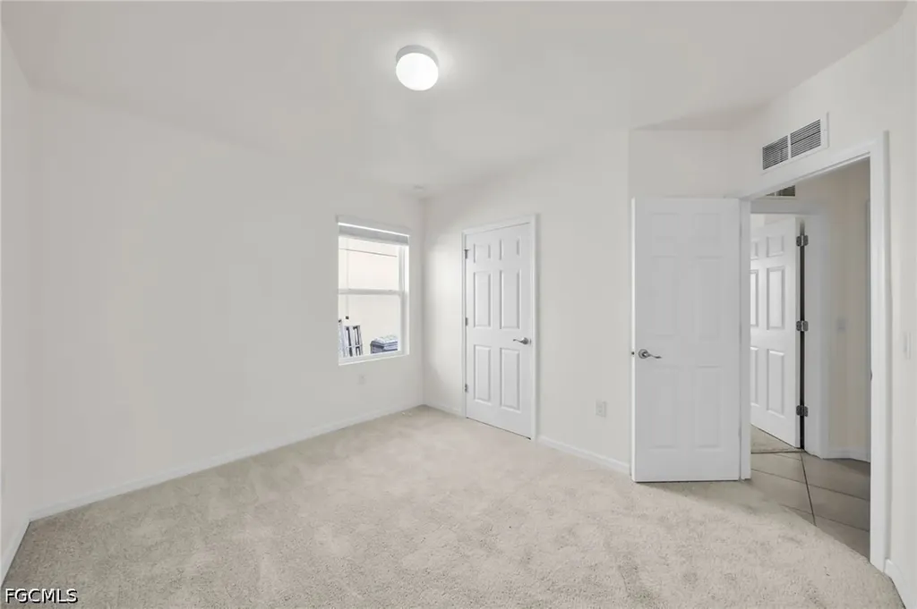 3477 Acapulco Circle Cape Coral FL 33909
