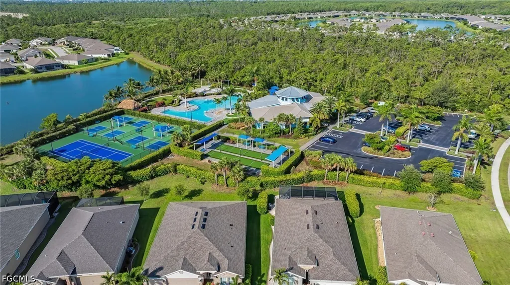 3477 Acapulco Circle Cape Coral FL 33909
