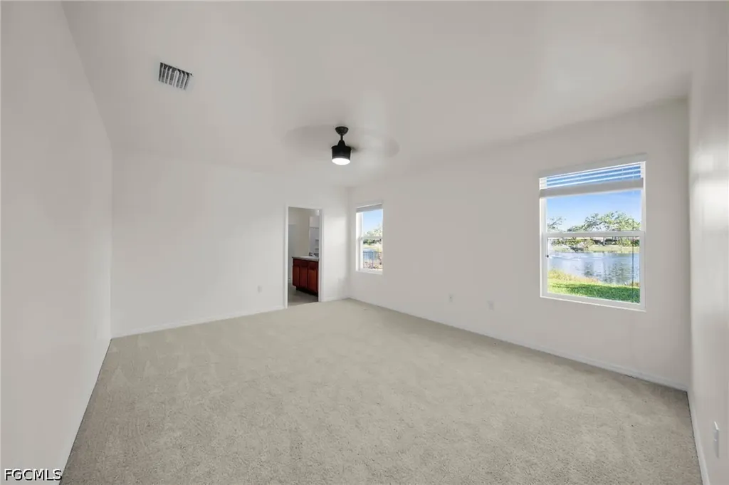 3477 Acapulco Circle Cape Coral FL 33909