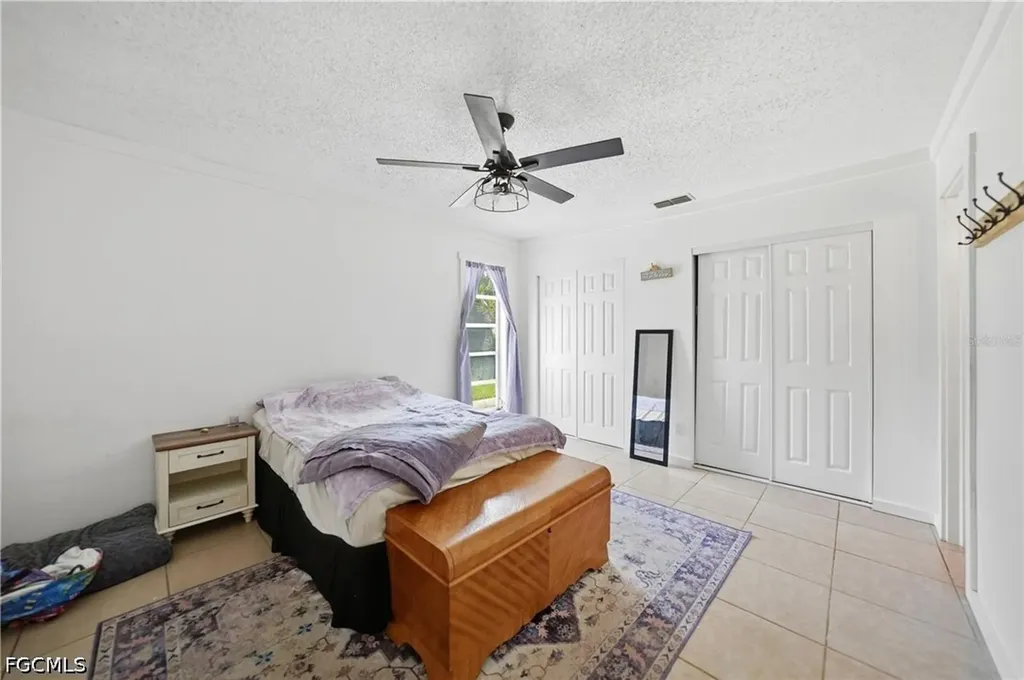5625 Foxlake Drive North Fort Myers FL 33917