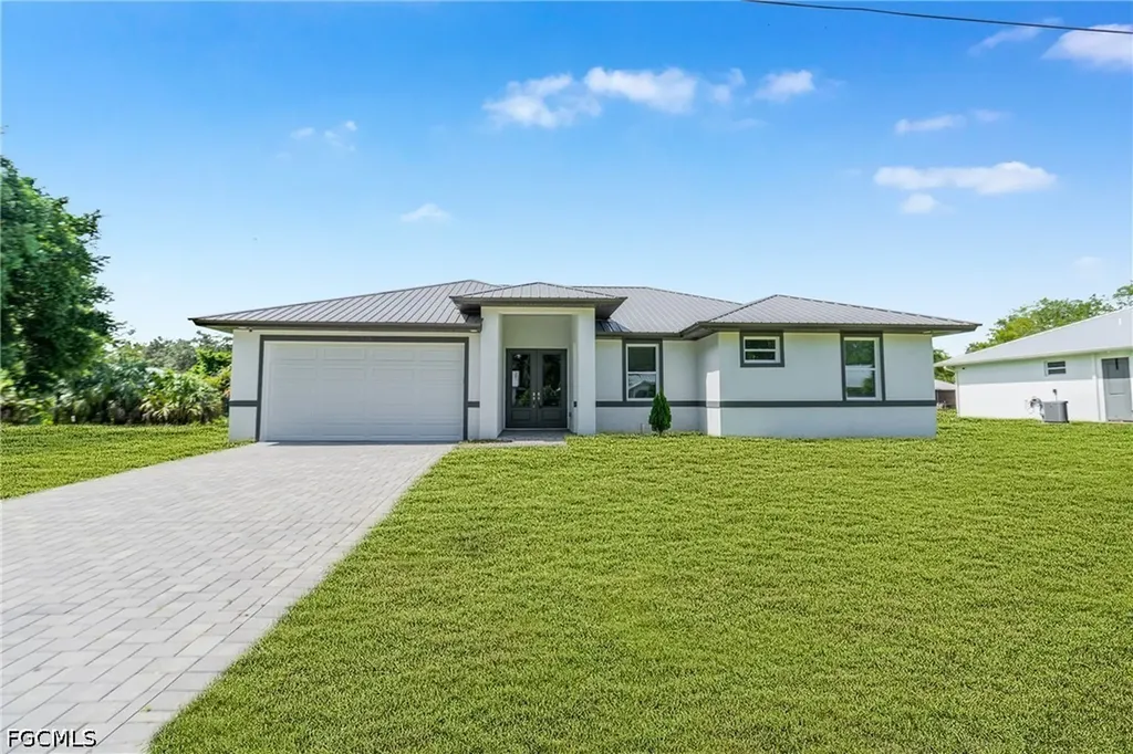 335 4th Avenue Labelle FL 33935