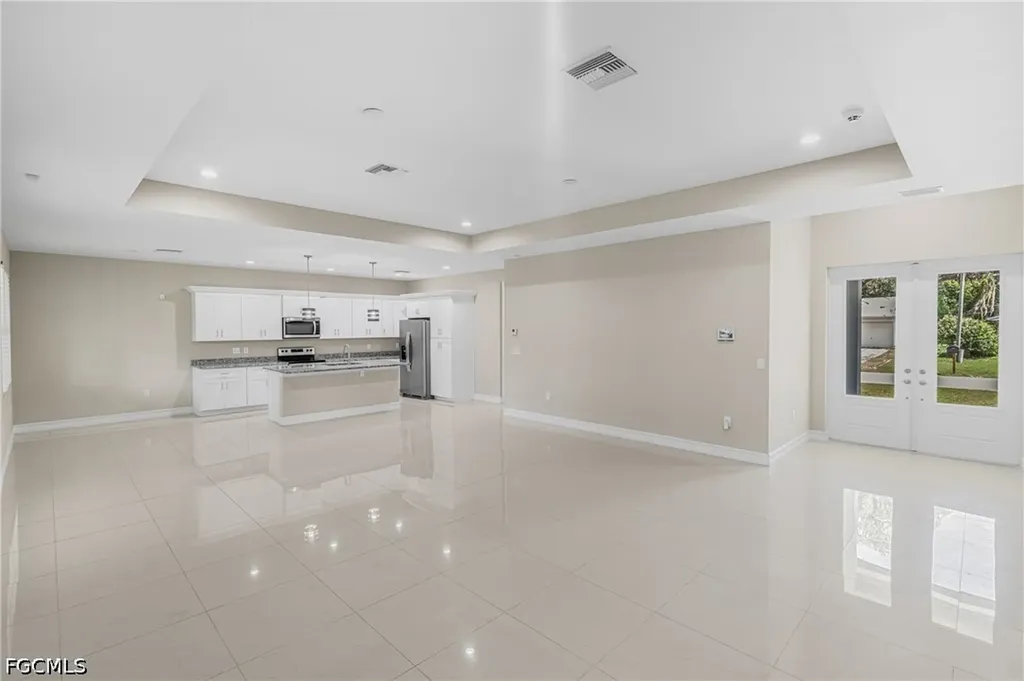335 4th Avenue Labelle FL 33935