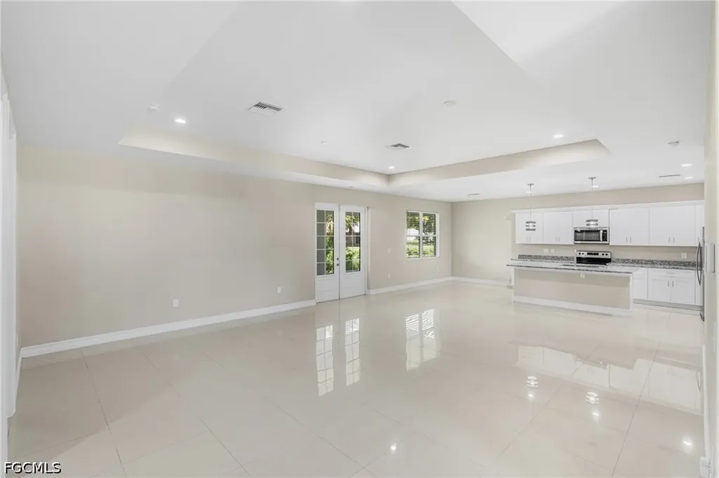 335 4th Avenue Labelle FL 33935