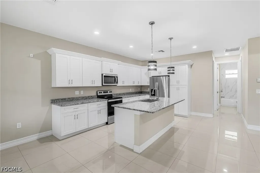 335 4th Avenue Labelle FL 33935