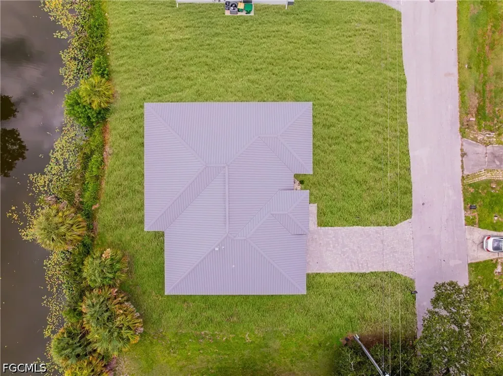 335 4th Avenue Labelle FL 33935