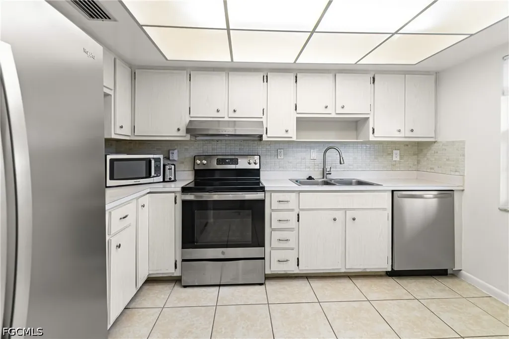 1830 Brantley Road Fort Myers FL 33907