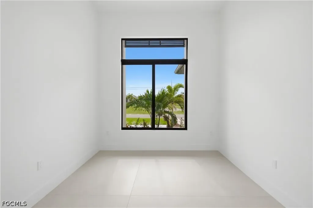 114 SW 36th Place Cape Coral FL 33991