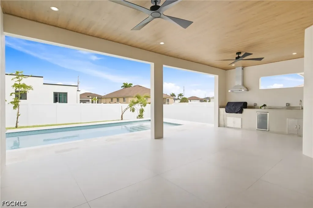 114 SW 36th Place Cape Coral FL 33991