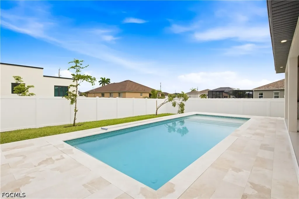114 SW 36th Place Cape Coral FL 33991