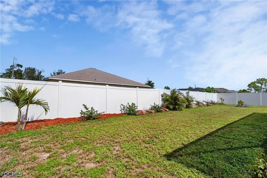 2522 NW 18th Avenue Cape Coral FL 33993