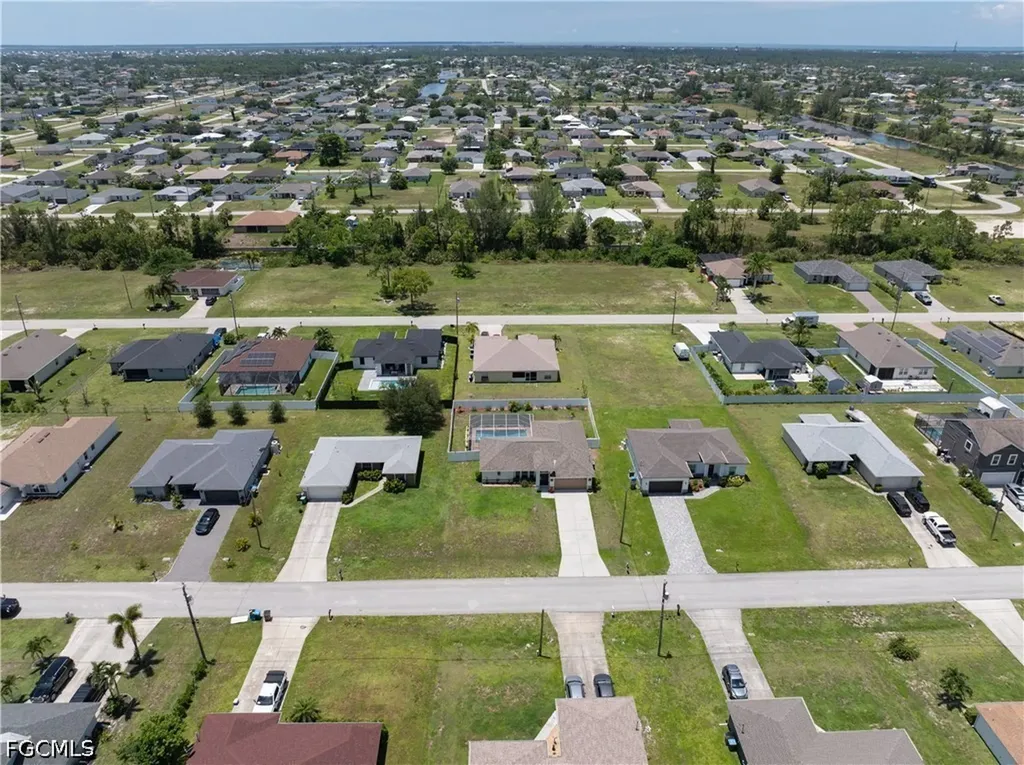 2522 NW 18th Avenue Cape Coral FL 33993
