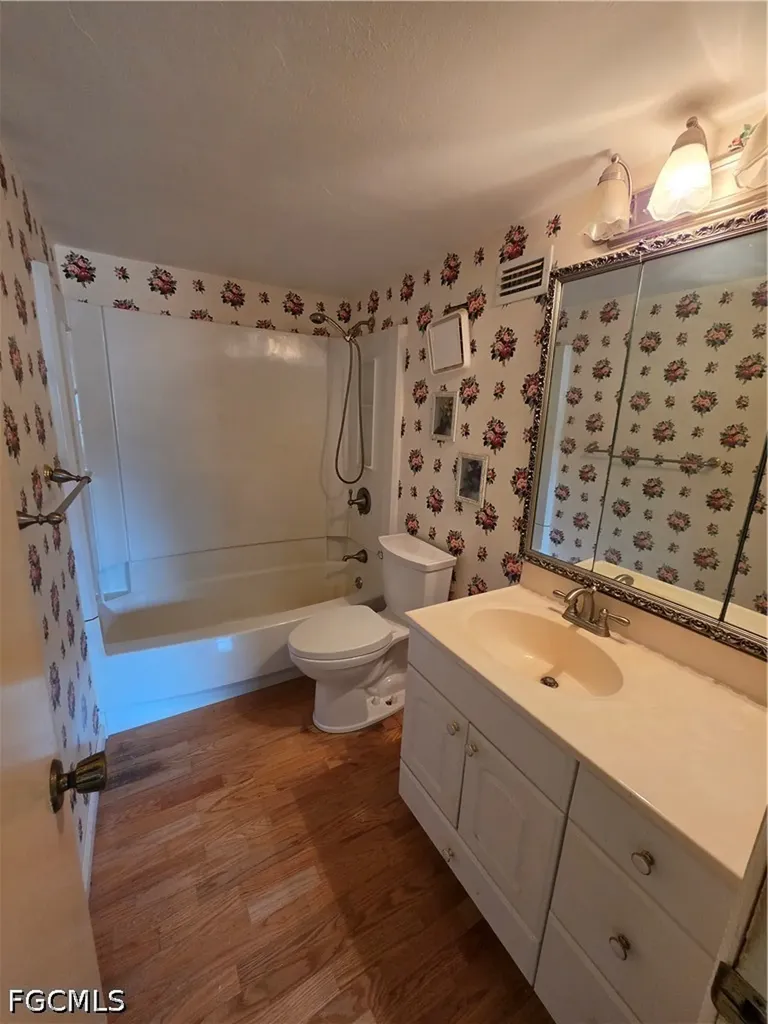 7381 7383 Albany Road Fort Myers FL 33967