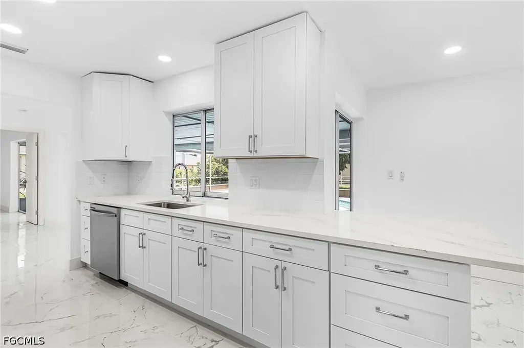 1306 SE 21st Lane Cape Coral FL 33990