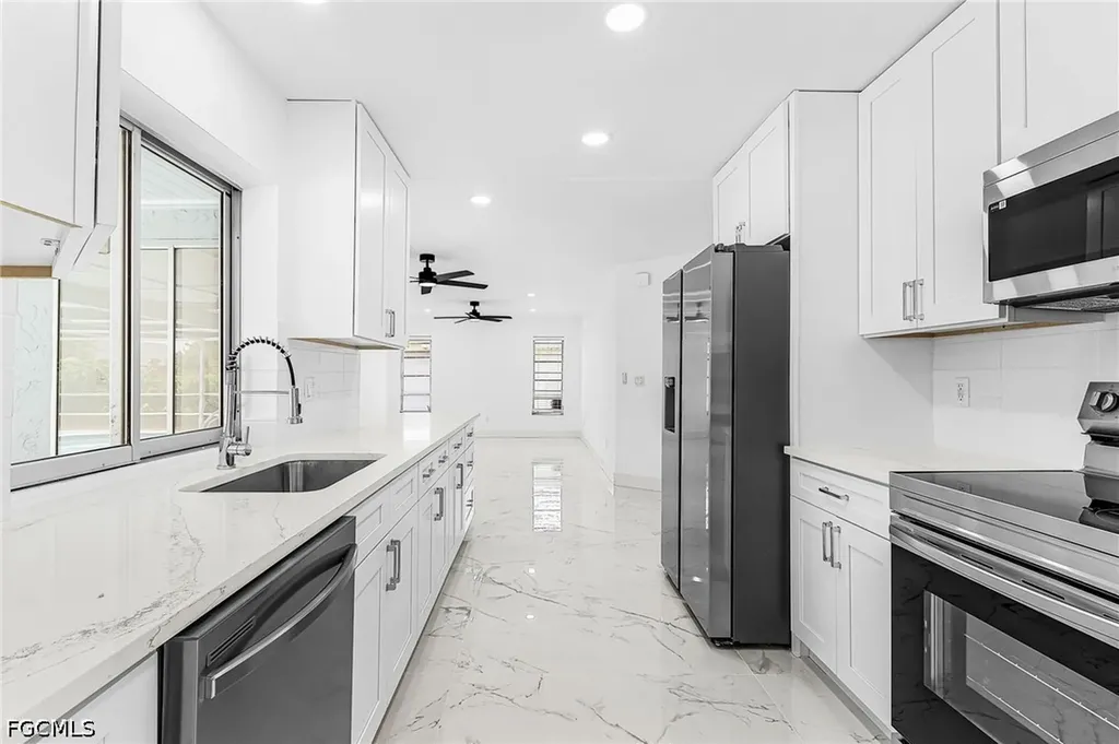 1306 SE 21st Lane Cape Coral FL 33990
