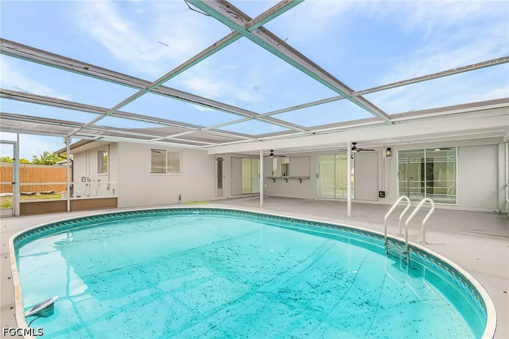 1306 SE 21st Lane Cape Coral FL 33990