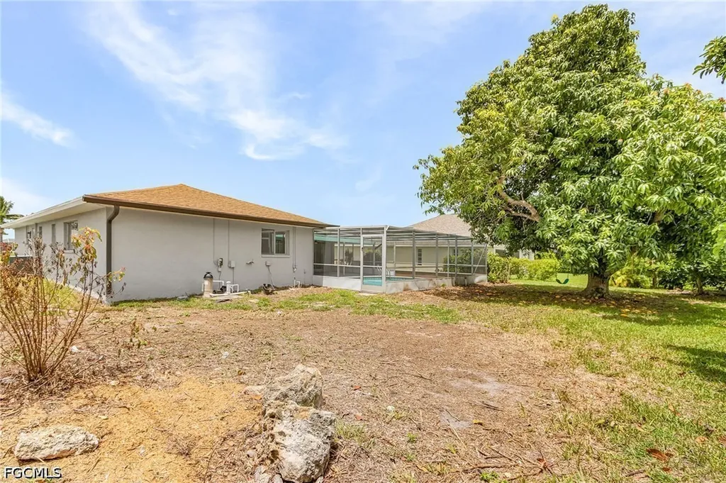 1306 SE 21st Lane Cape Coral FL 33990