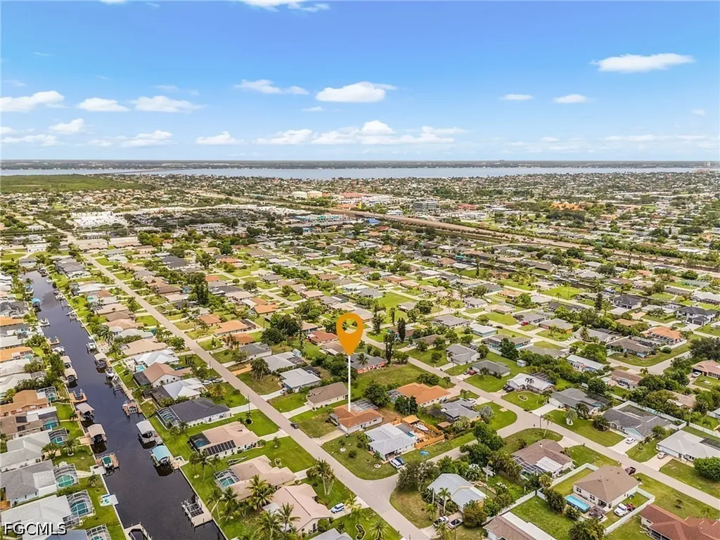 1306 SE 21st Lane Cape Coral FL 33990