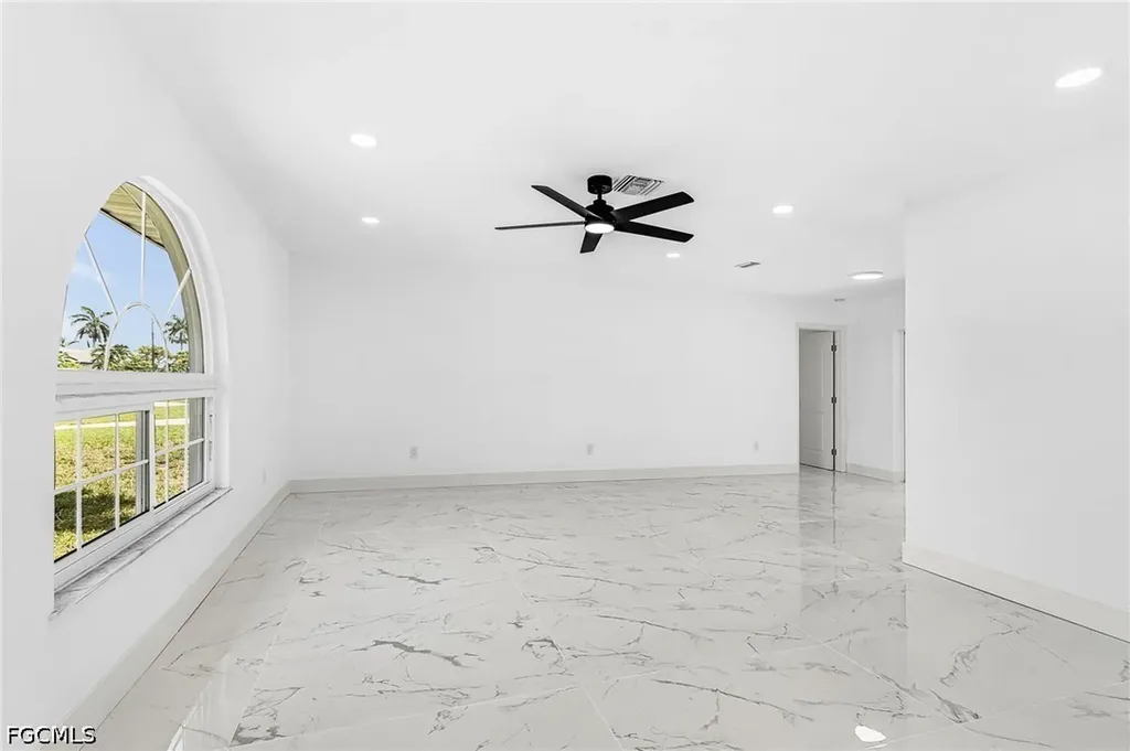1306 SE 21st Lane Cape Coral FL 33990