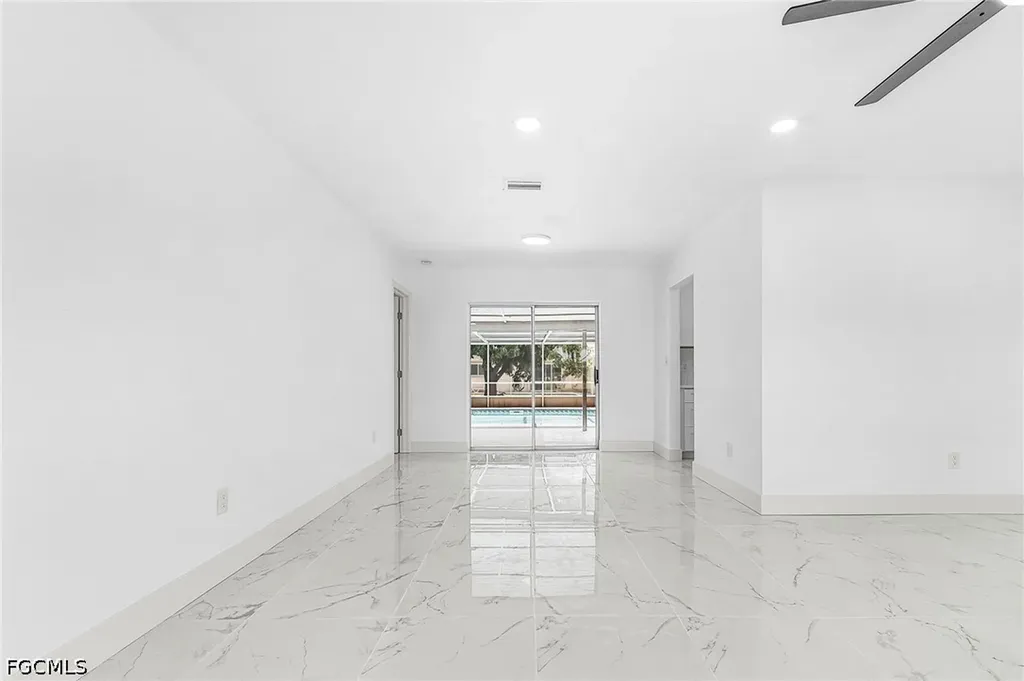 1306 SE 21st Lane Cape Coral FL 33990