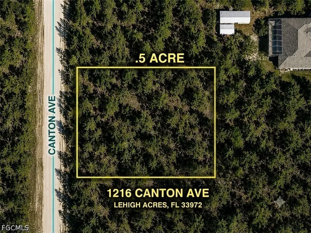 1216 Canton Avenue Lehigh Acres FL 33972