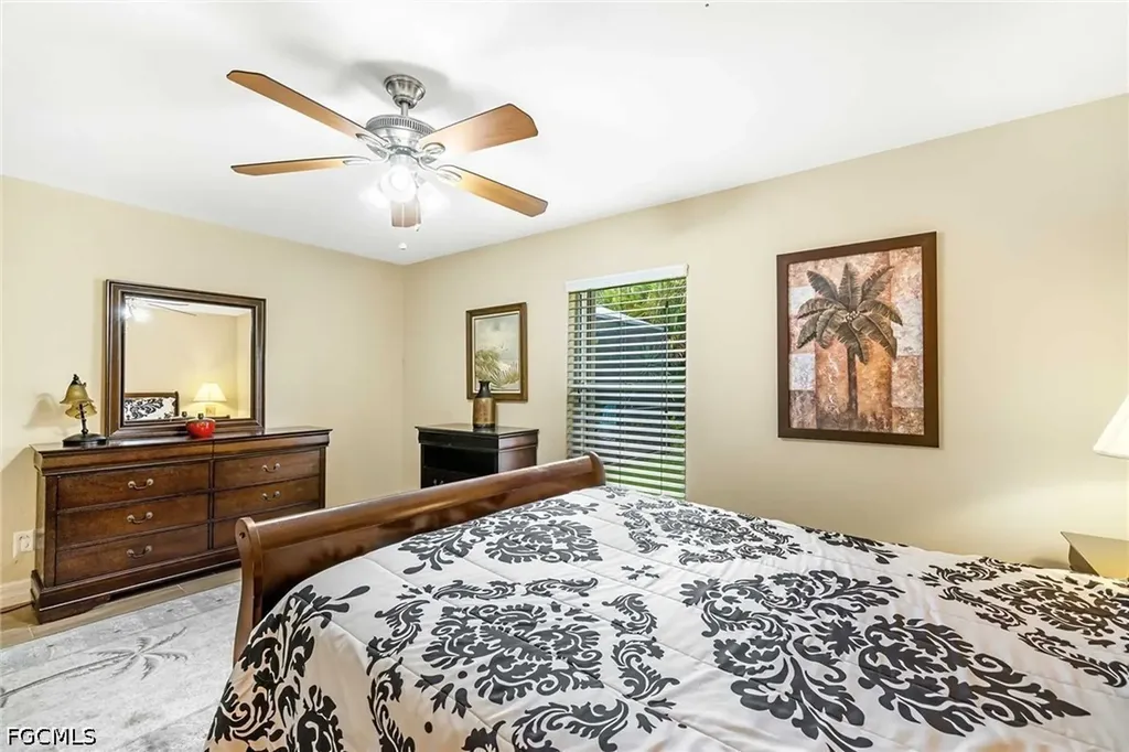 4534 SW 5th Place Cape Coral FL 33914