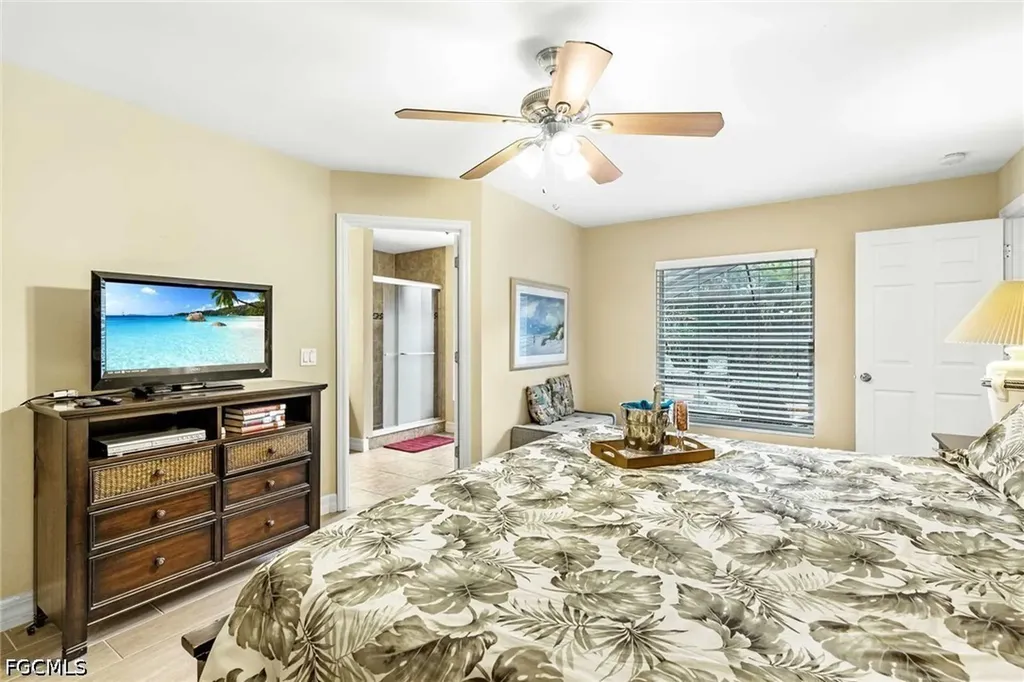 4534 SW 5th Place Cape Coral FL 33914