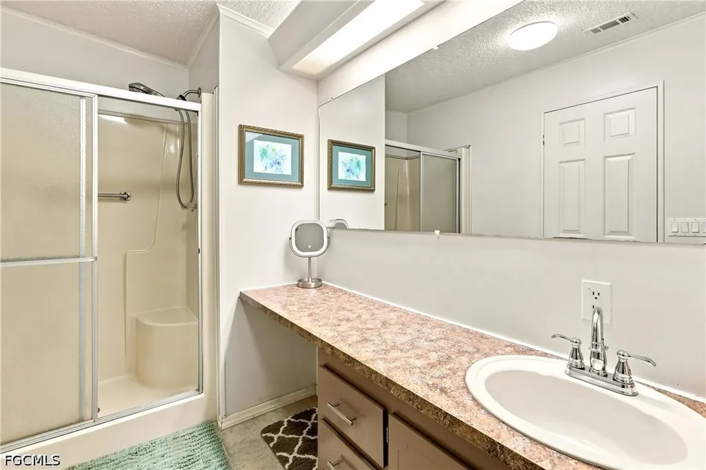 10421 Circle Pine Road North Fort Myers FL 33903