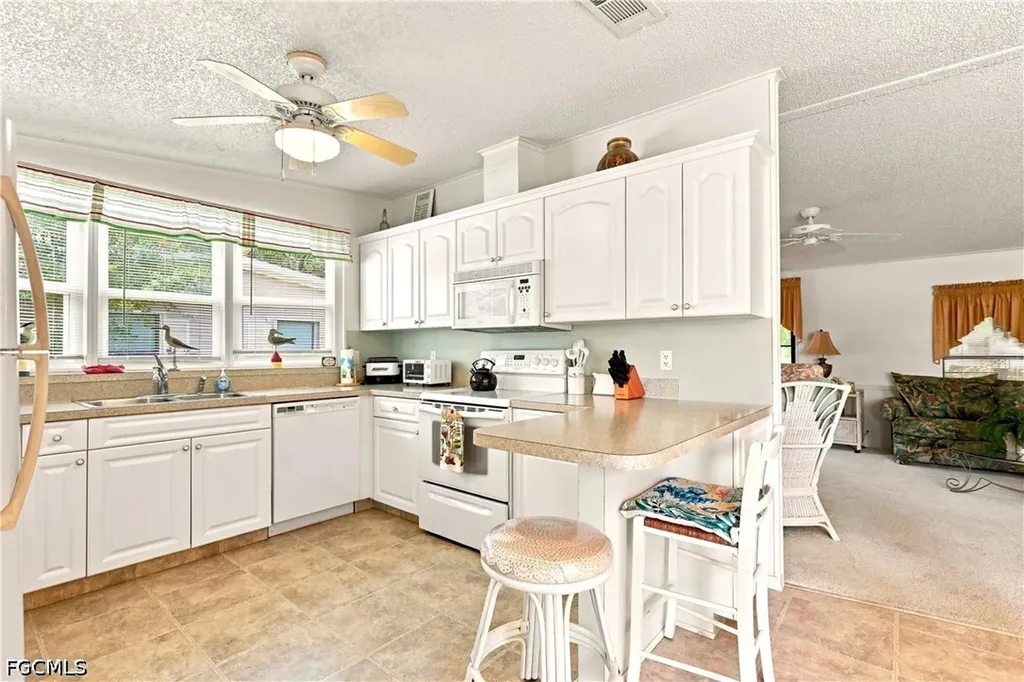 10421 Circle Pine Road North Fort Myers FL 33903