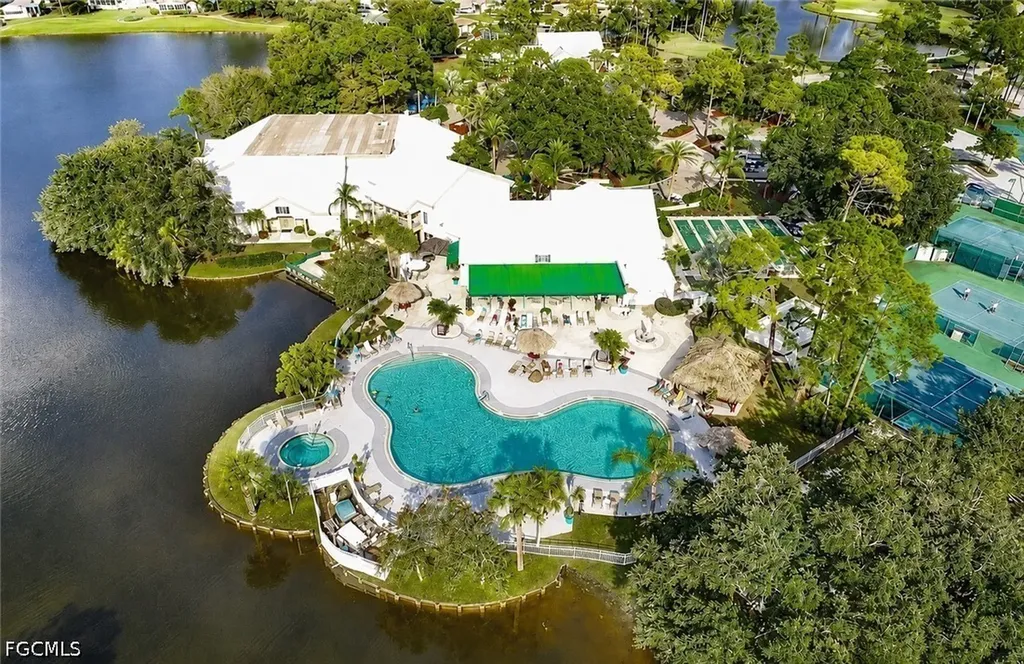 10421 Circle Pine Road North Fort Myers FL 33903
