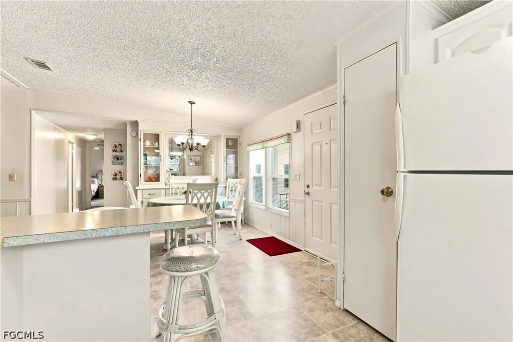 10421 Circle Pine Road North Fort Myers FL 33903