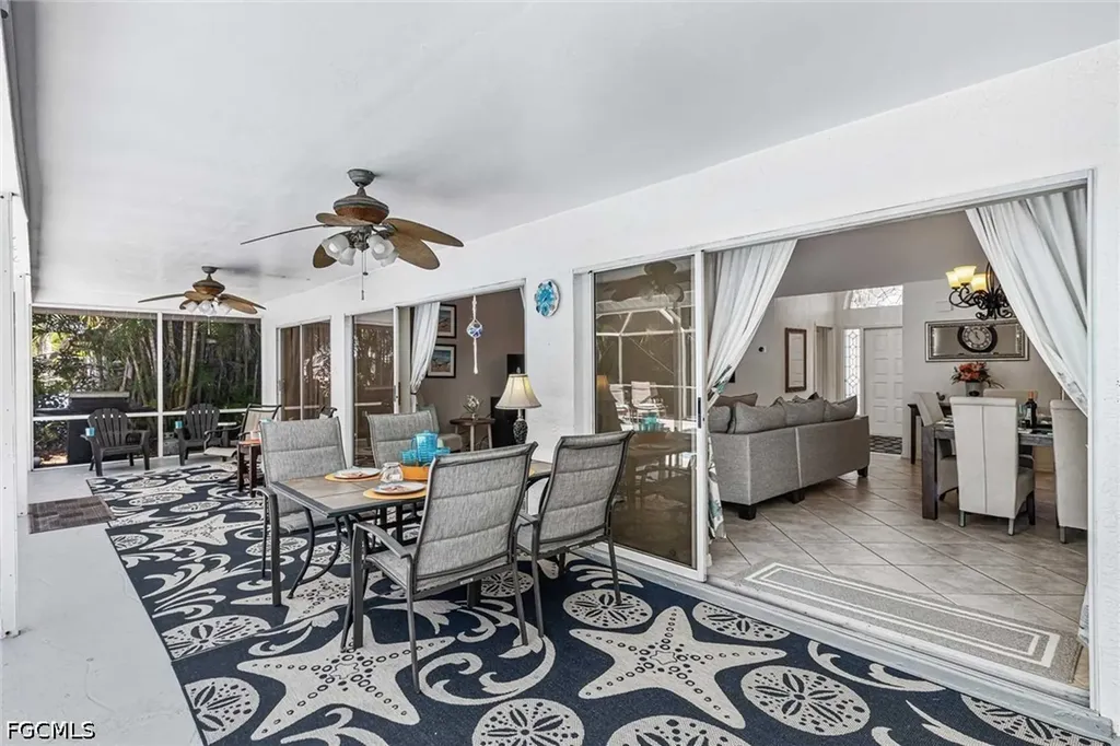 620 SE 21st Terrace Cape Coral FL 33990