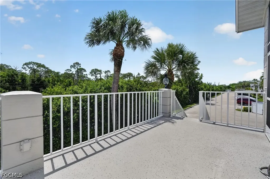 14461 Summerlin Trace Court Fort Myers FL 33919