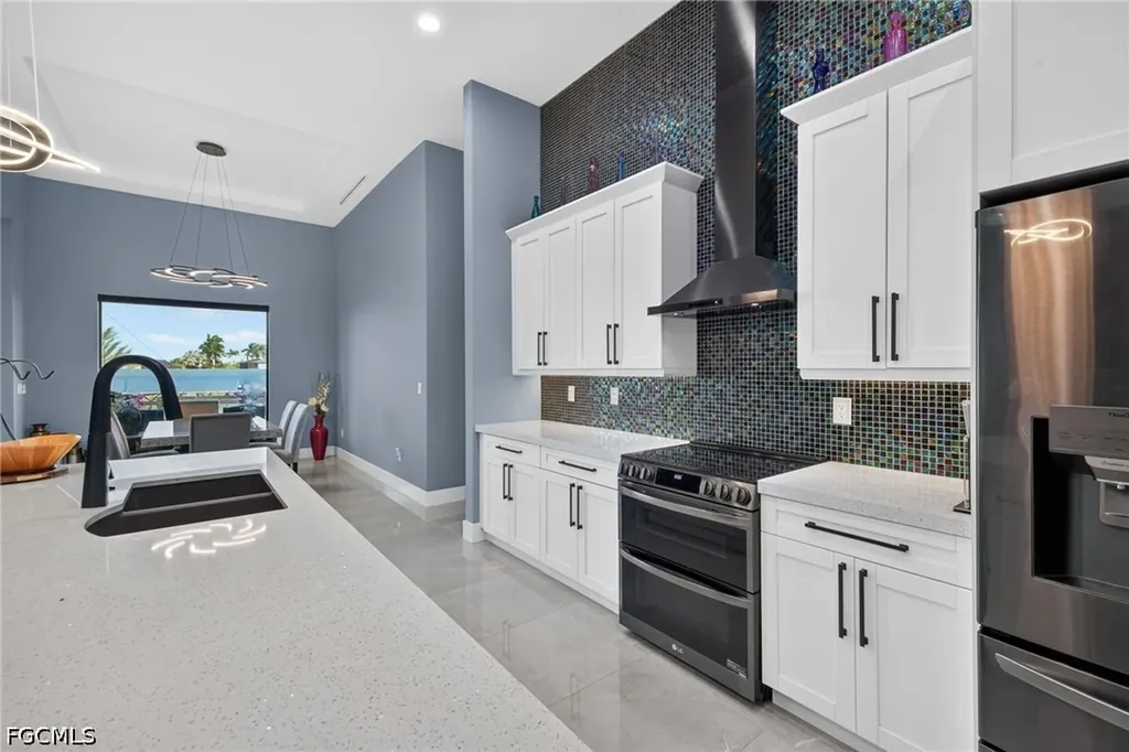3106 NW 45th Place Cape Coral FL 33993