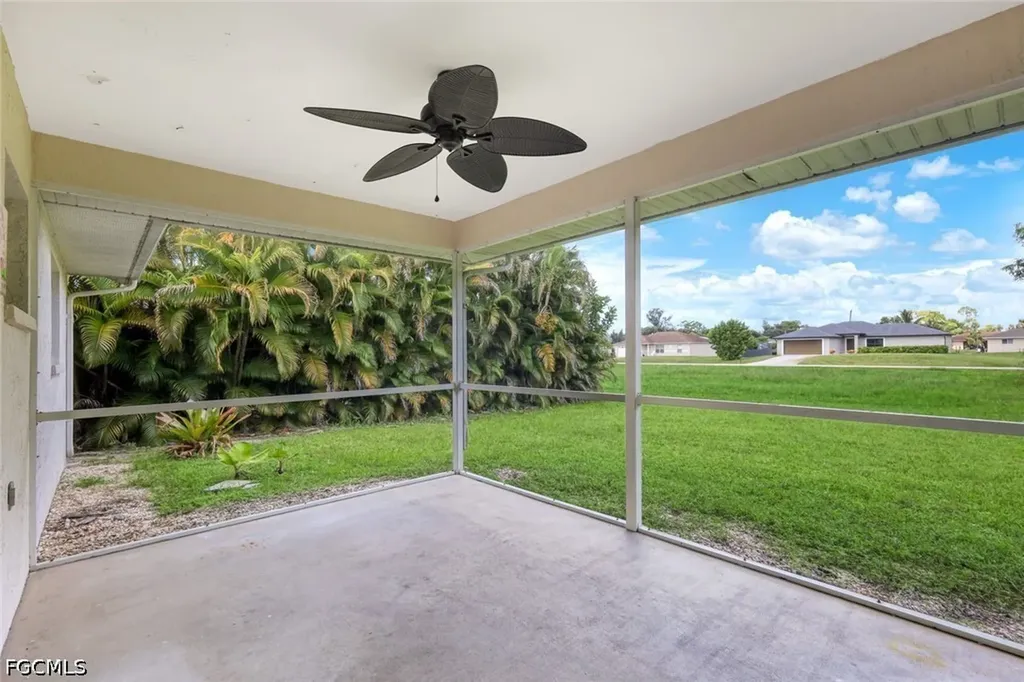 18428 Fuchsia Road Fort Myers FL 33967