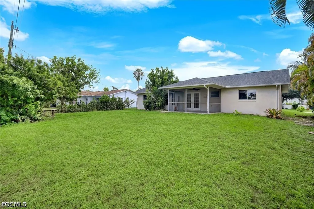 18428 Fuchsia Road Fort Myers FL 33967