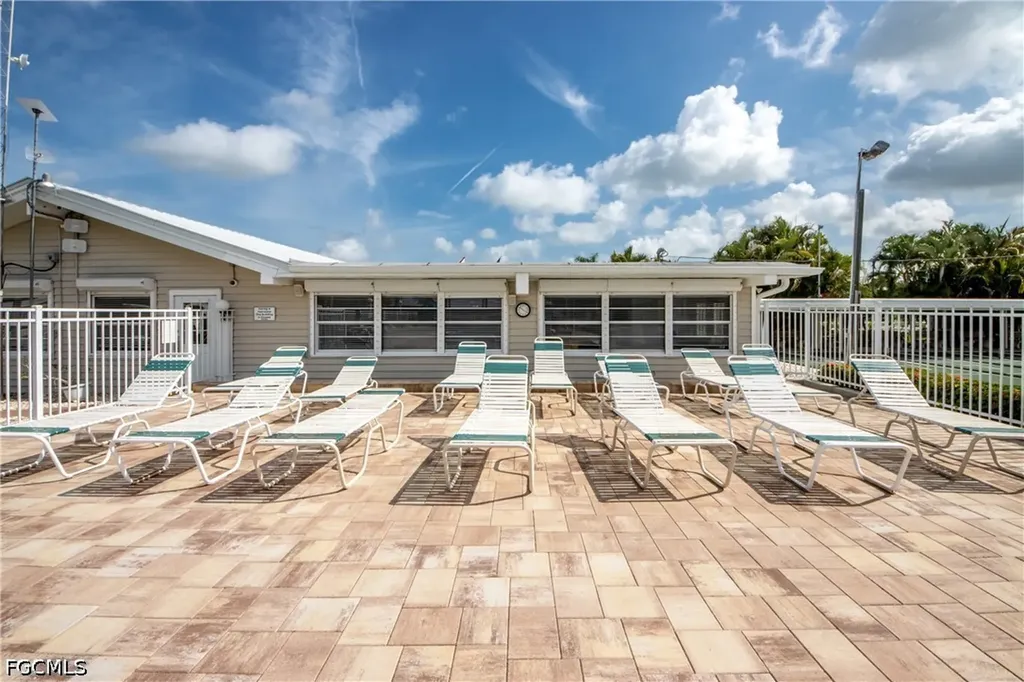 229 Shrub Lane N North Fort Myers FL 33917