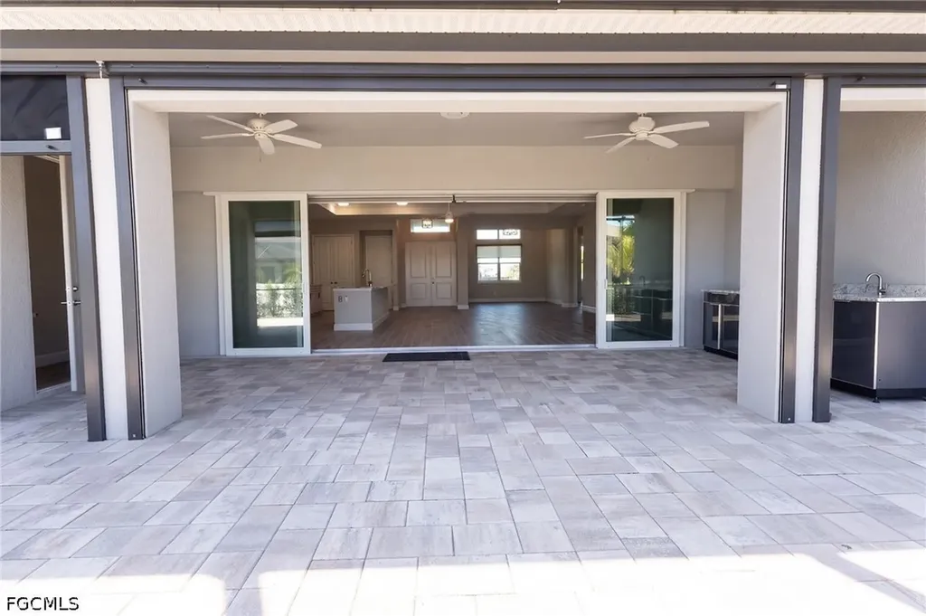713 NW 37th Avenue Cape Coral FL 33993