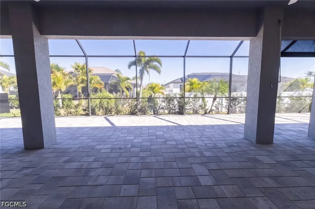 713 NW 37th Avenue Cape Coral FL 33993