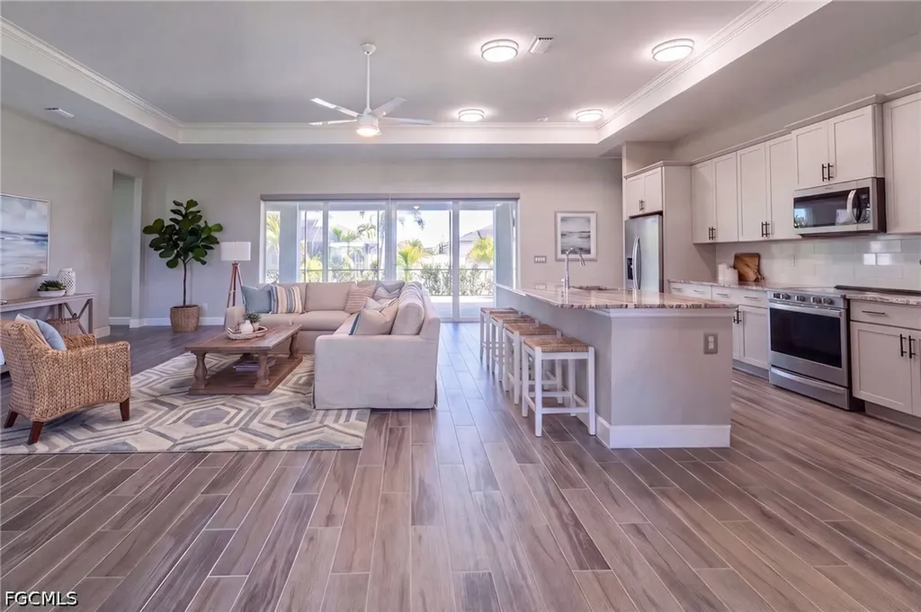 713 NW 37th Avenue Cape Coral FL 33993