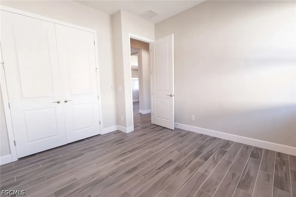 713 NW 37th Avenue Cape Coral FL 33993