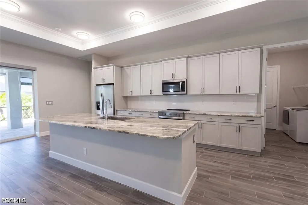 713 NW 37th Avenue Cape Coral FL 33993