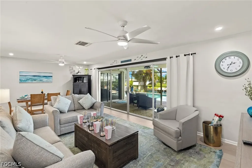 3021 SE 17th Avenue Cape Coral FL 33904