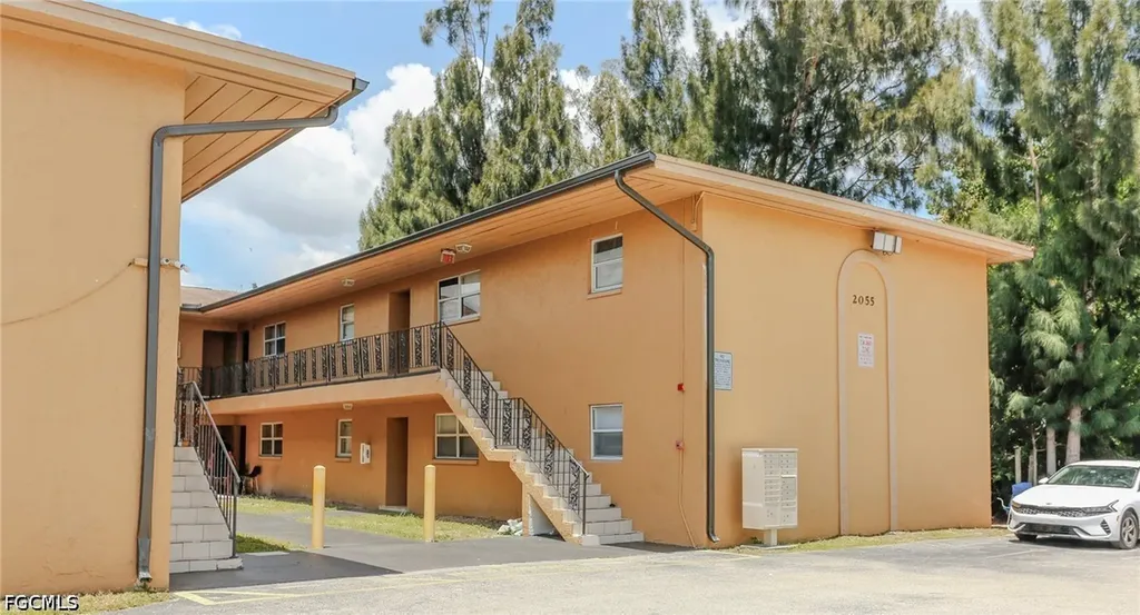 2055 Braman Avenue Fort Myers FL 33901