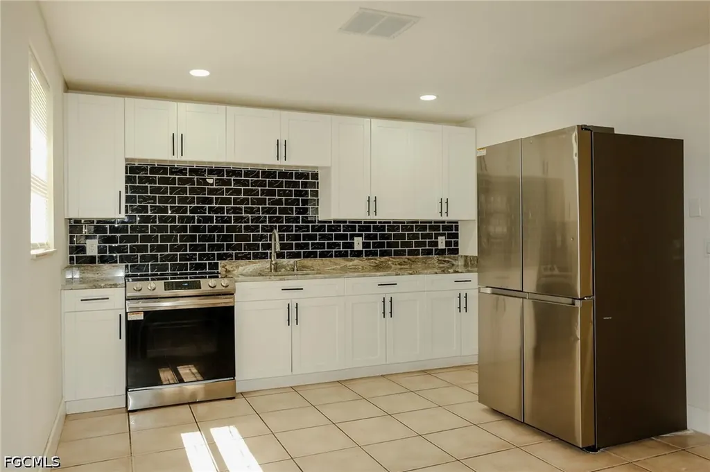 2055 Braman Avenue Fort Myers FL 33901